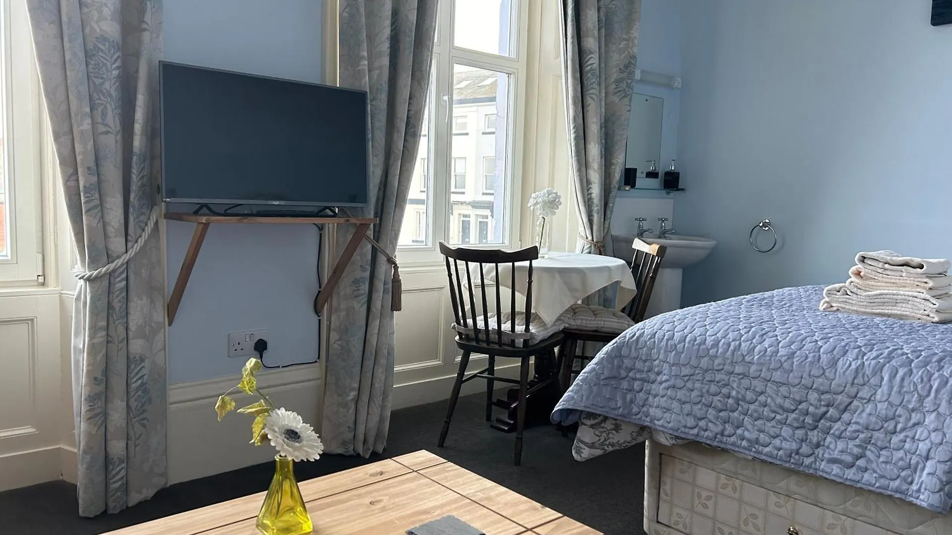 Khyber Mount Guest House Whitby 0*,