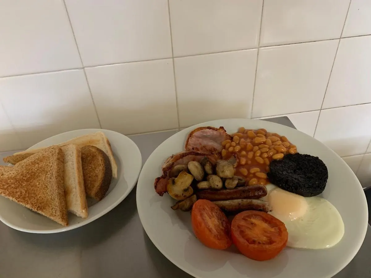 Khyber Mount Guest House Whitby 0*,